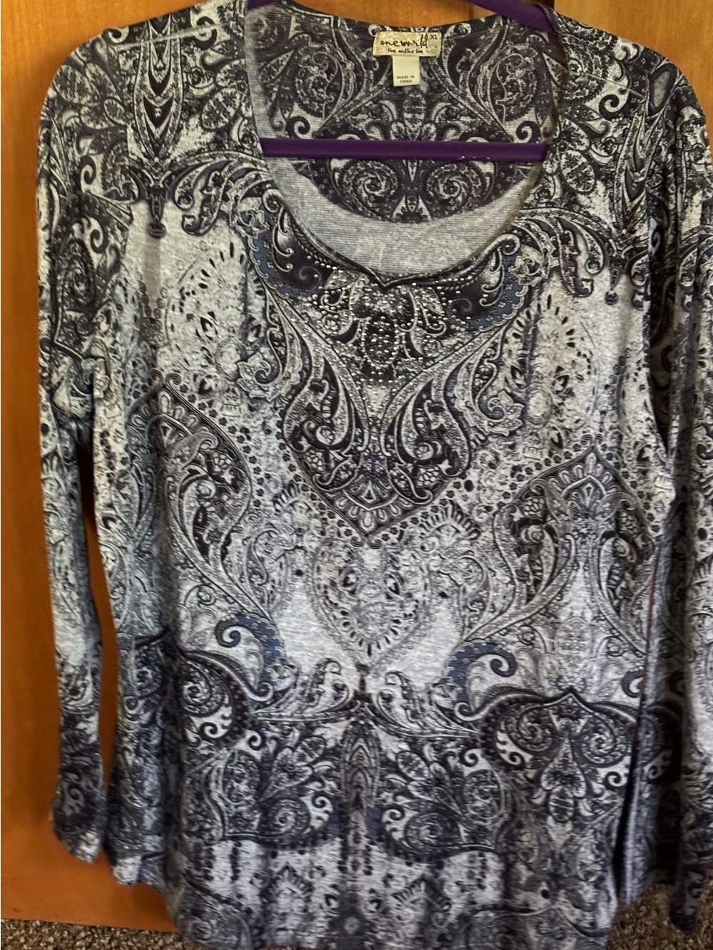 ONE WORLD Black and White Paisley Keyhole Blouse